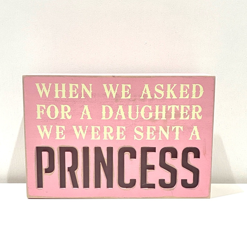 Pink 'Princess' Light-Up Sign